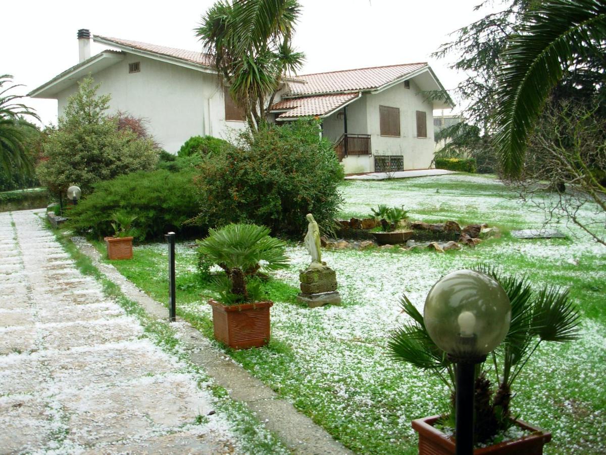 شيفيتافيكْيا B&B Villa Sans Souci المظهر الخارجي الصورة